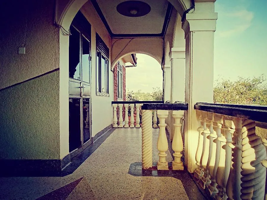 Angel'S Castle Hotel
